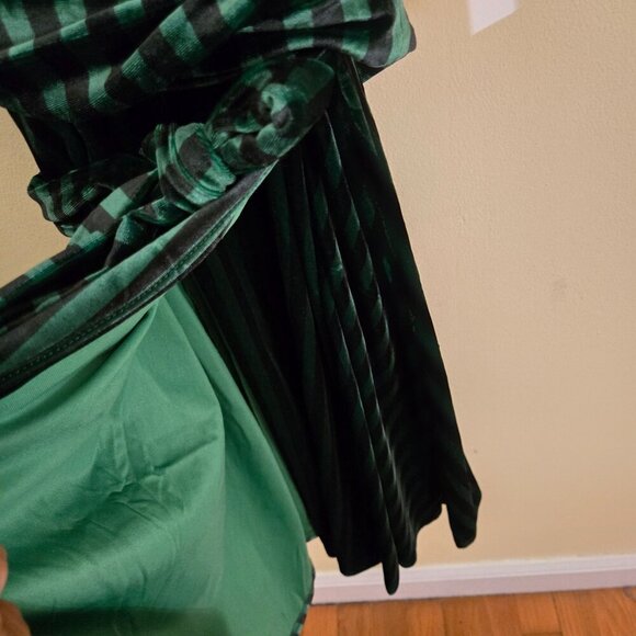 Modcloth NWT A Victorian Drama Green Striped Velvet Wrap Midi Dress Size XL - Picture 8 of 12